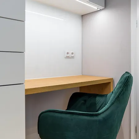 Luksusowy W Samym Centrum Miasta Z Ogromnym Tarasem Rzeszow