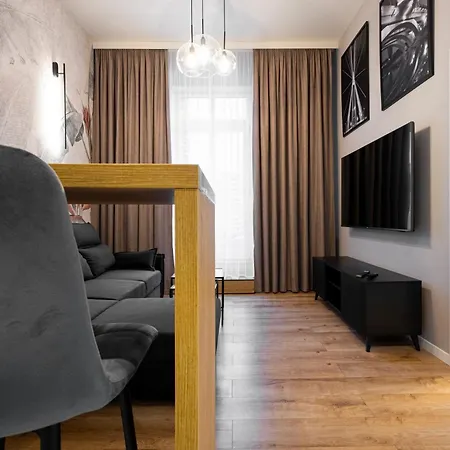 Luksusowy W Samym Centrum Miasta Z Ogromnym Tarasem Apartment *