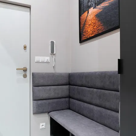 Luksusowy W Samym Centrum Miasta Z Ogromnym Tarasem Apartman *